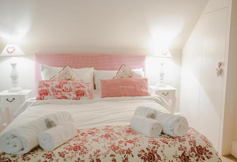 Quarto Clássico, Brindleys