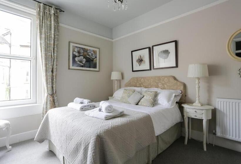 Номер Стандарт, Brindleys