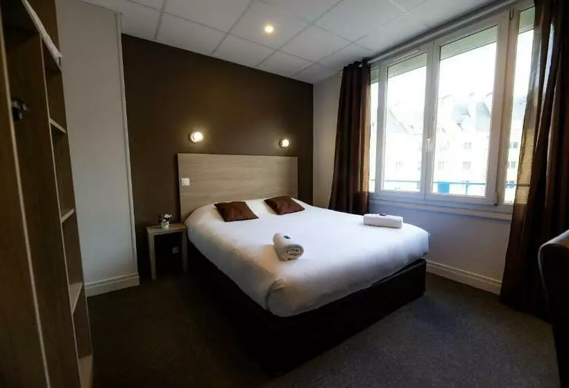 اتاق استاندارد, Logis Hotel Du Chateau