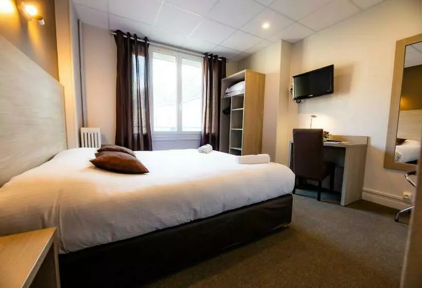اتاق استاندارد, Logis Hotel Du Chateau