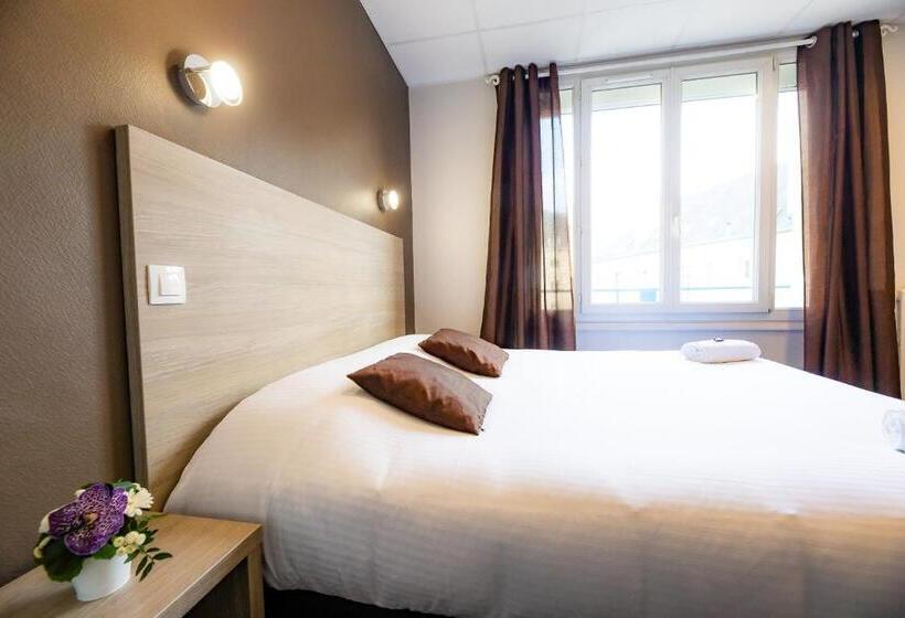 コンフォートルーム, Logis Hotel Du Chateau