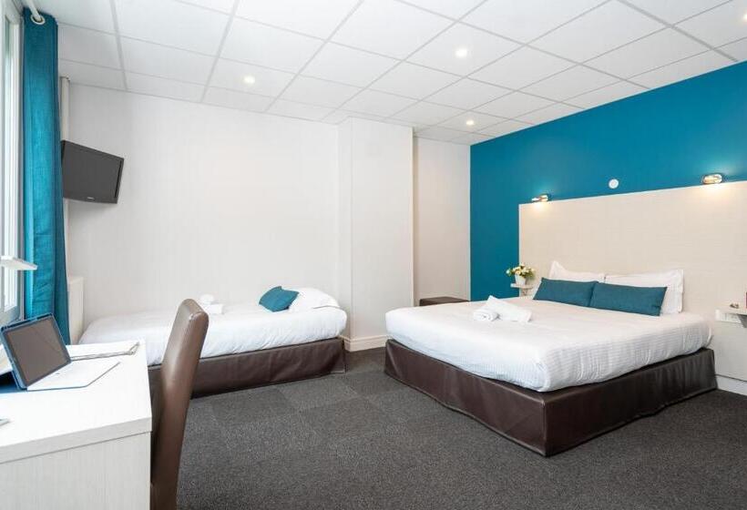 スタンダードトリプルルーム, Logis Hotel Du Chateau