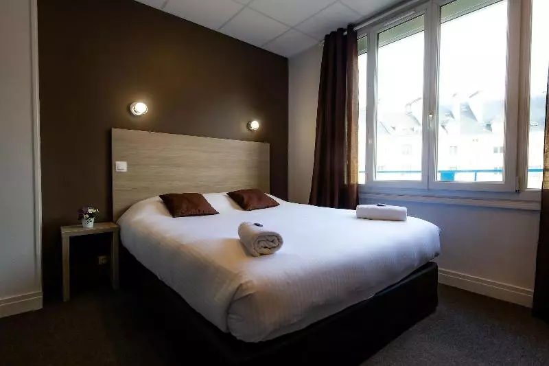 اتاق راحتی, Logis Hotel Du Chateau