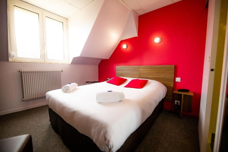 חדר סטנדרט, Logis Hotel Du Chateau