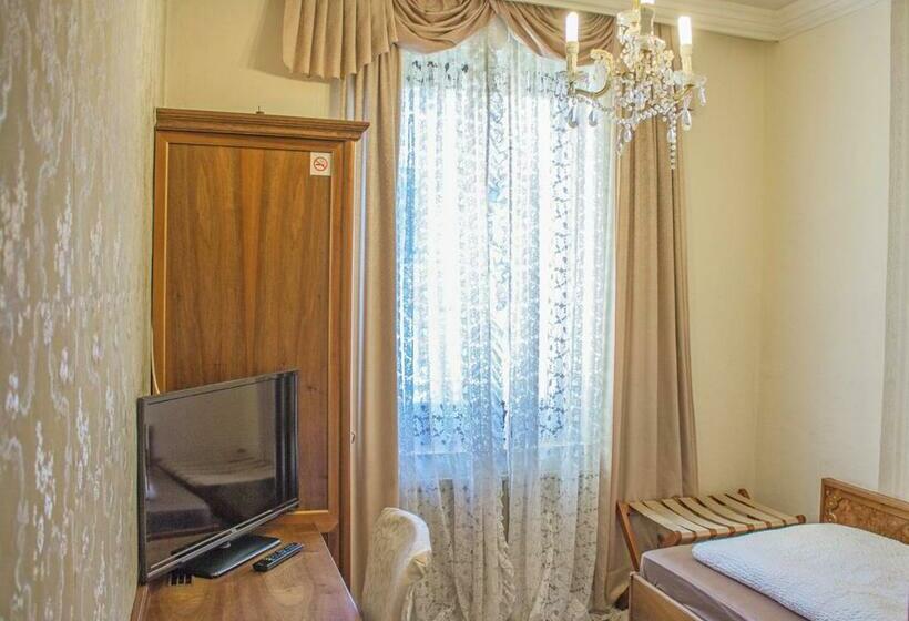 スタンダードシングルルーム, Five Seasons