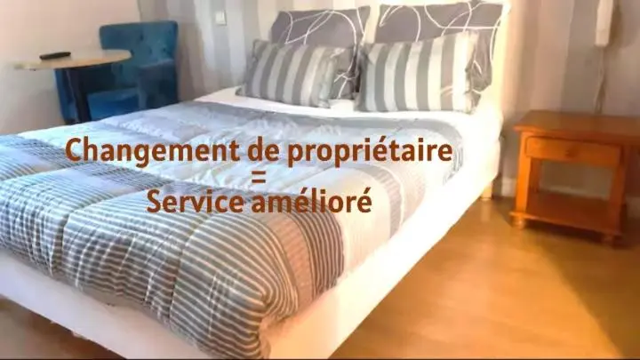 スタンダードルーム, Hôtel Des Couronnes Châteaudun