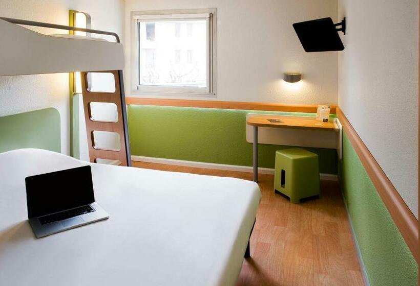 Номер Стандарт Трехместный, Ibis Budget Cholet Centre