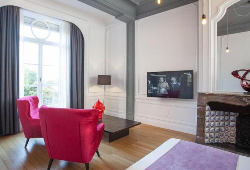 سوییت جونیور, L Esplanade Lille
