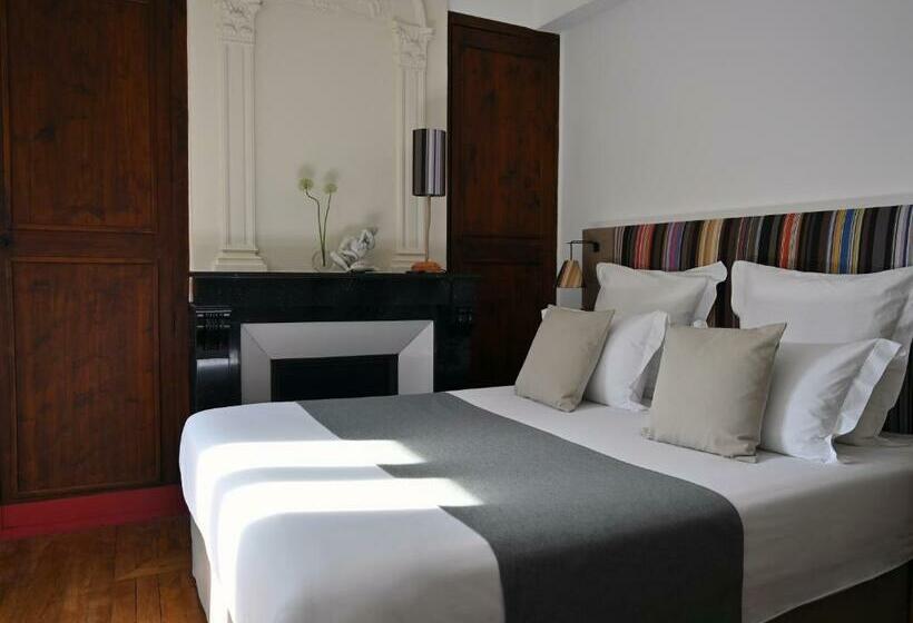 Habitació Estàndard, L'hostalet