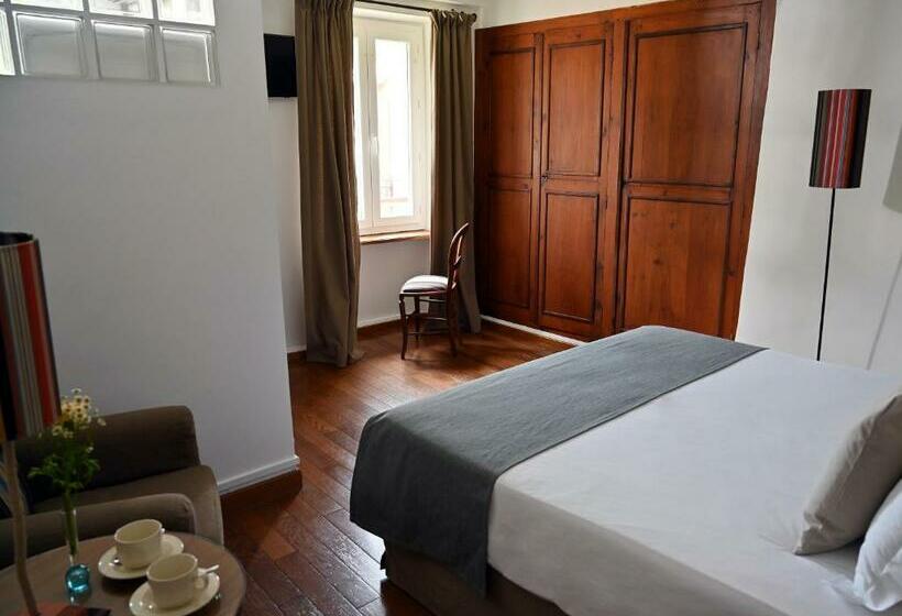 スタンダードルーム, L'hostalet