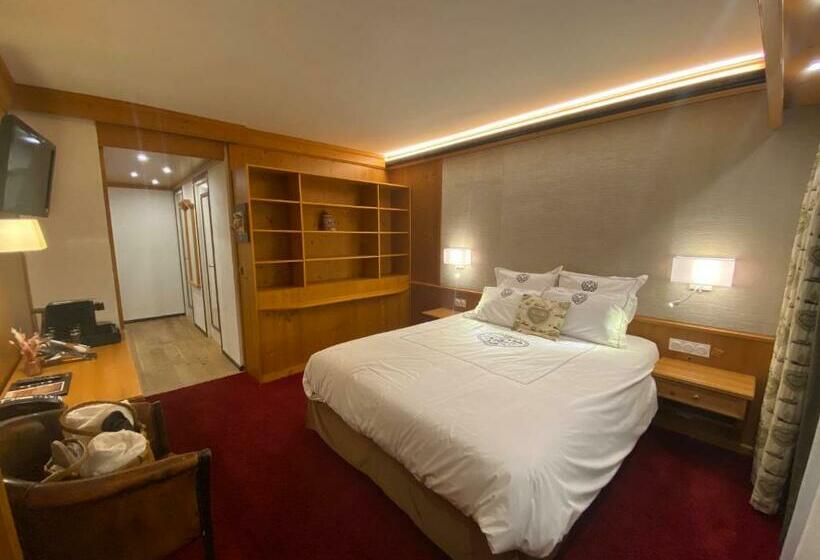 Классический Номер, Hôtel Macchi Restaurant & Spa