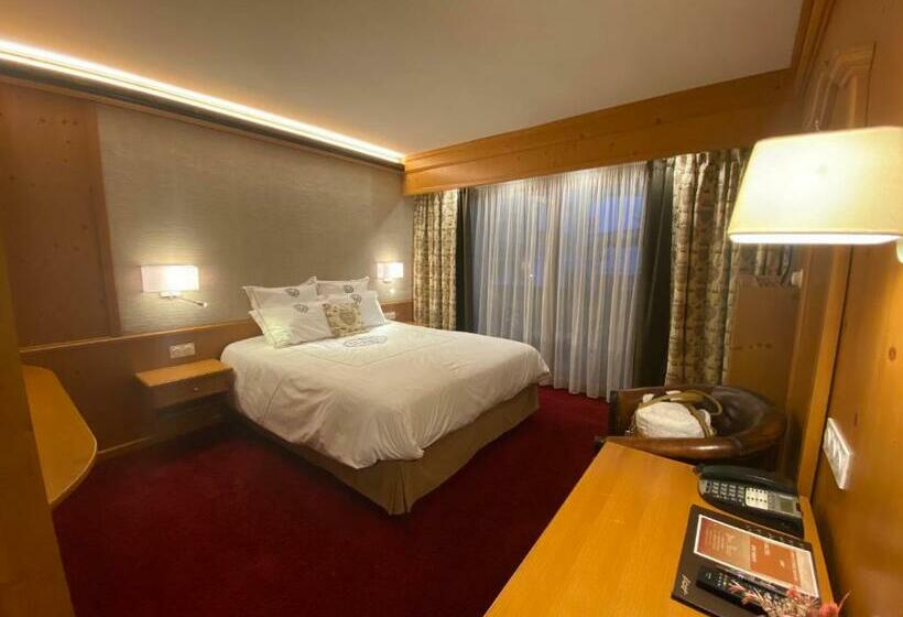 Классический Номер, Hôtel Macchi Restaurant & Spa