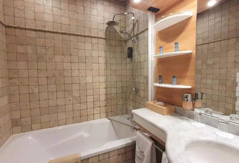 ファミリールーム, Hôtel Macchi Restaurant & Spa