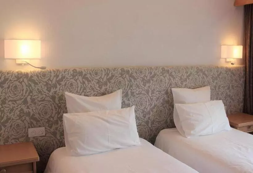 ファミリールーム, Hôtel Macchi Restaurant & Spa