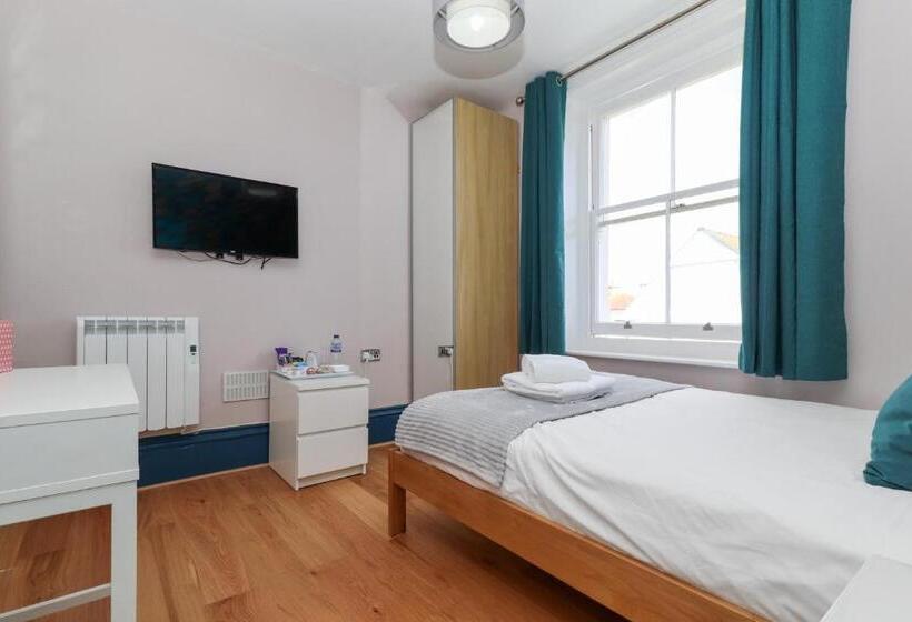 スーペリアシングルルーム, Ravilious