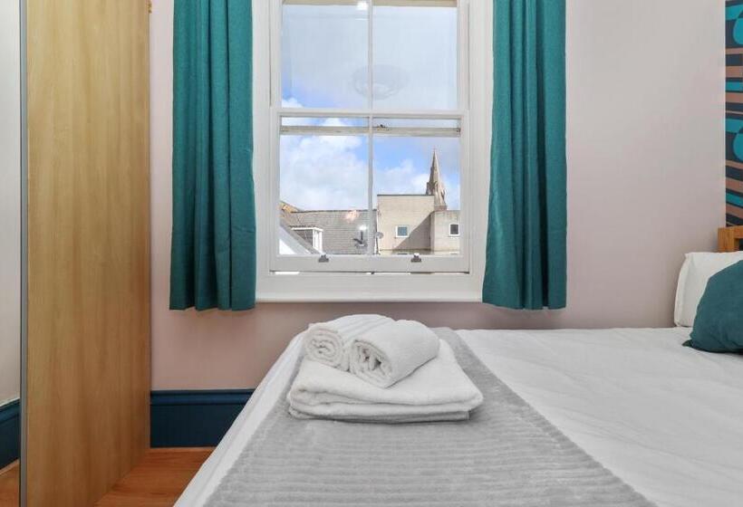 スーペリアシングルルーム, Ravilious