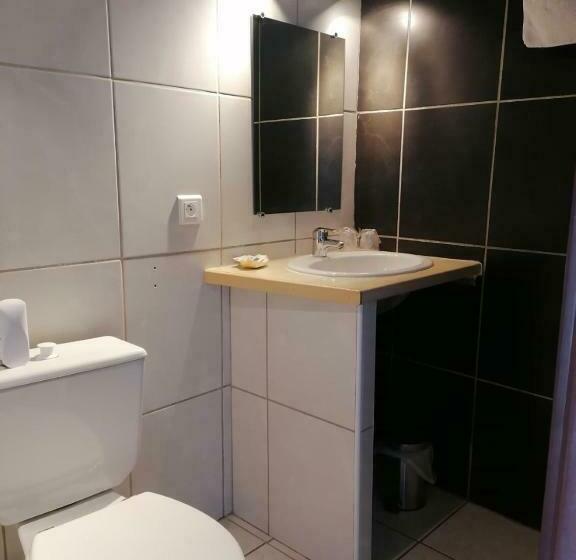 اتاق عادی, Restaurant L Escale