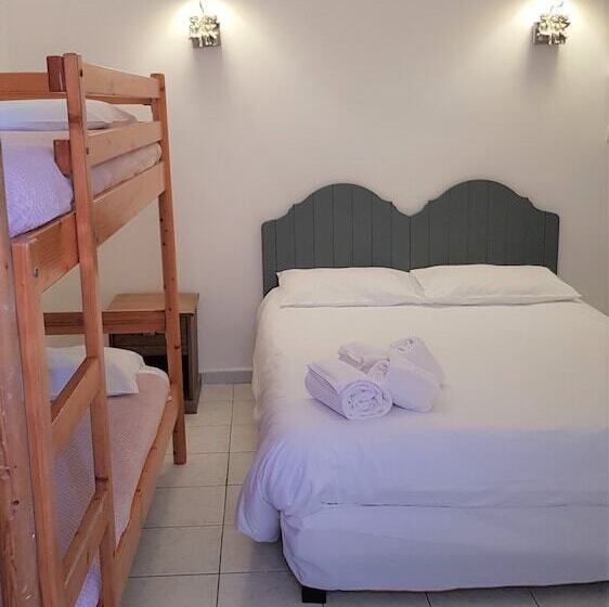 Четырехместный Номер Стандарт, Restaurant Le Bellevue