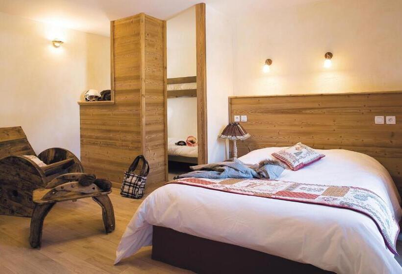 חדר סטנדרט לארבעה, & Restaurant Les Escondus