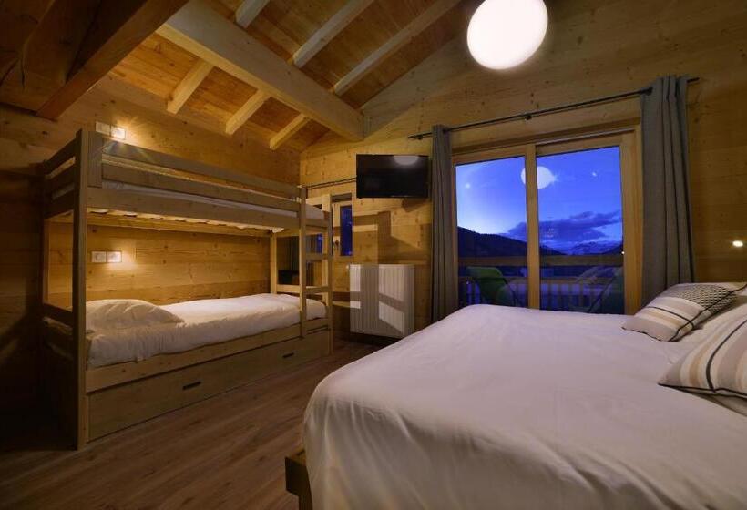 חדר פרמיום לארבעה, & Restaurant Les Escondus