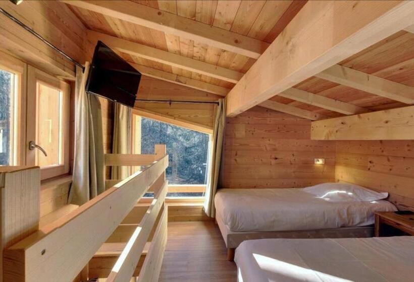 חדר פרמיום לארבעה, & Restaurant Les Escondus