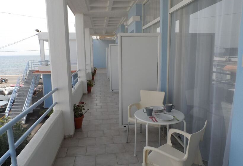 إستوديو قياسى ذو إطلالة جانبية على البحر, Seafront Studios And Apartments