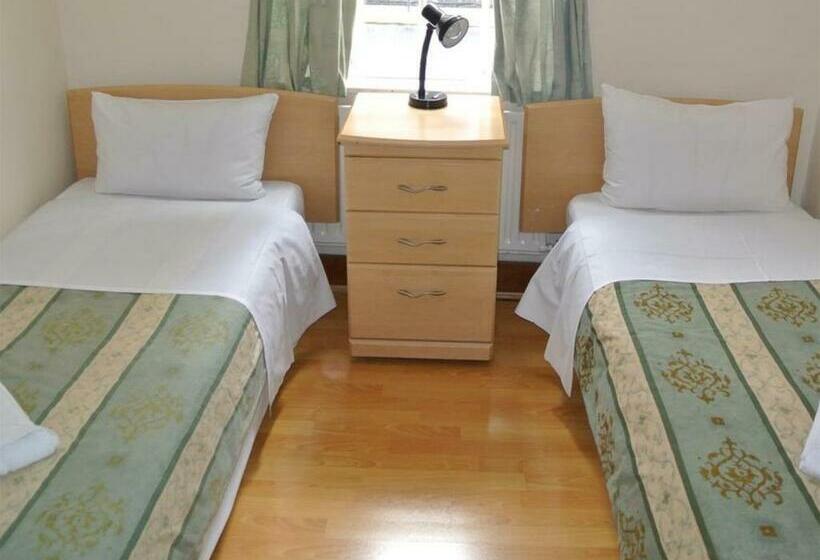 اتاق استاندارد با سرویس بهداشتی مشترک, The Belgrove