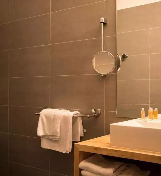 ファミリールーム, Mon Hotel à Gap
