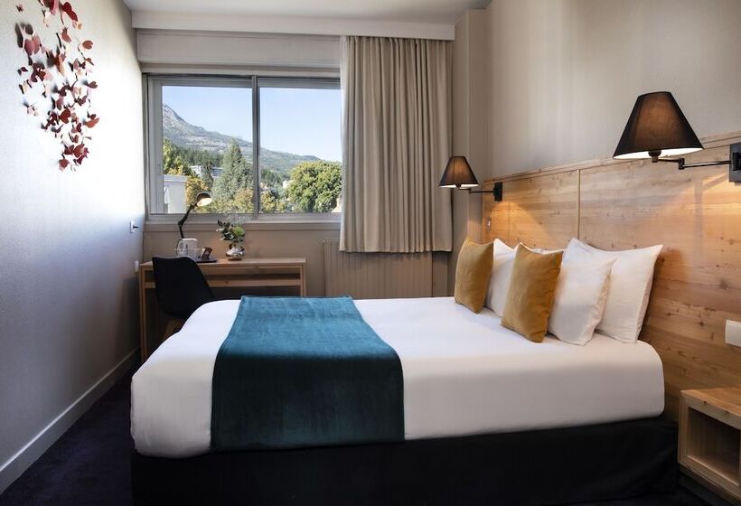 اتاق راحتی, Mon Hotel à Gap