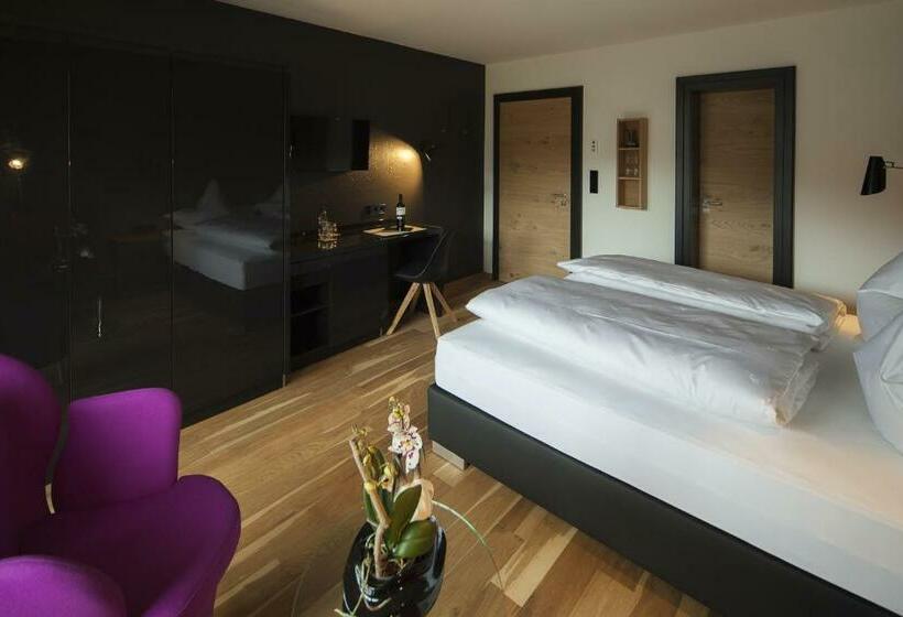 اتاق سوپریور با بالکن, Boutique Hotel Gams