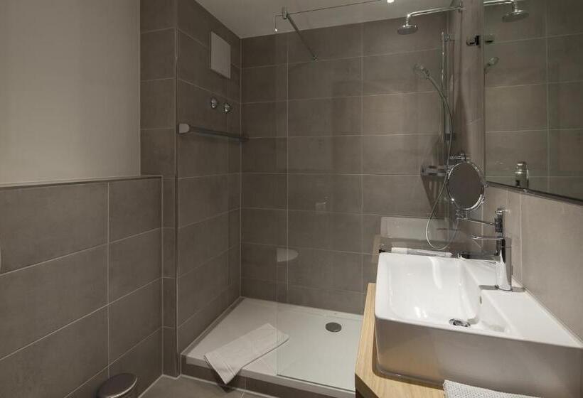 Classic room with balcony, Boutique Hotel Gams