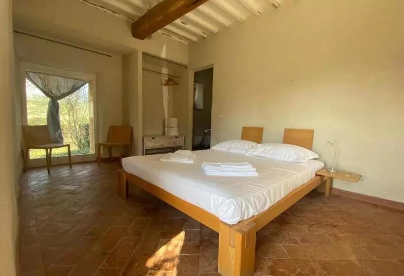 Standard-huone Sisäpuolella, Agriturismo Pian Di Meta Vecchia