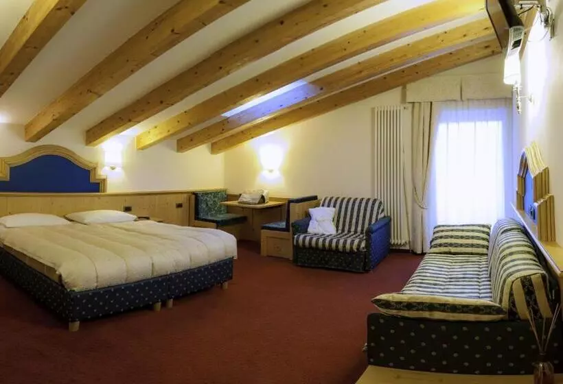 Mini Suite, Alaska