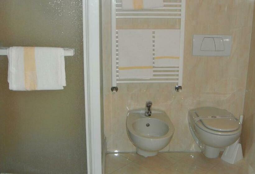 스탠다드 룸, Albergo Corona