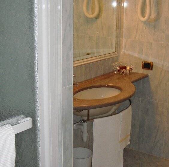 Номер Стандарт, Albergo Corona