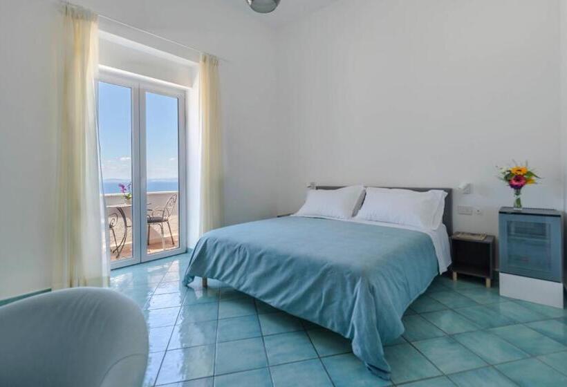 اتاق لوکس, Albergo La Prora