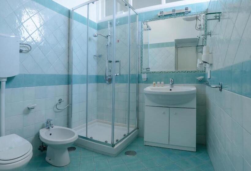 海景标准间带阳台, Albergo La Prora