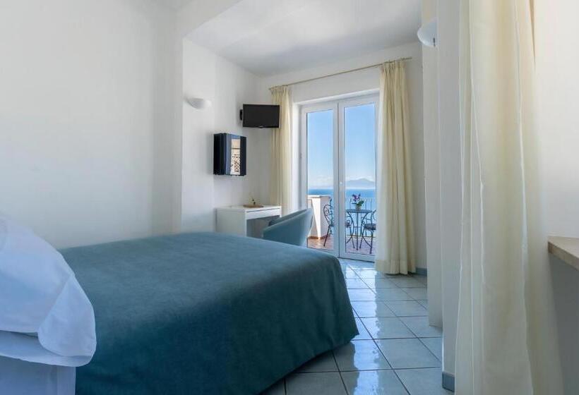 اتاق لوکس, Albergo La Prora