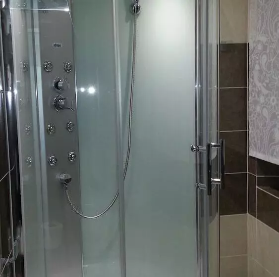 اتاق استاندارد چهار تخته, Antico Hotel Moderno