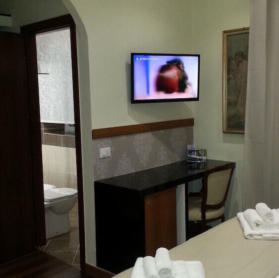 4인용 스탠다드 룸, Antico Hotel Moderno