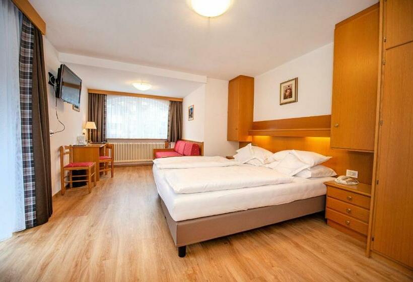 Полулюкс Вид на Горы, Astor Suites B&b