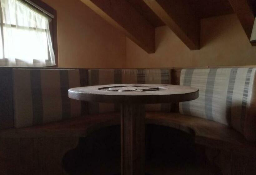 سوییت جونیور لوکس, Bait De Angial