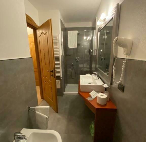 Quarto Estandar, Bait De Angial