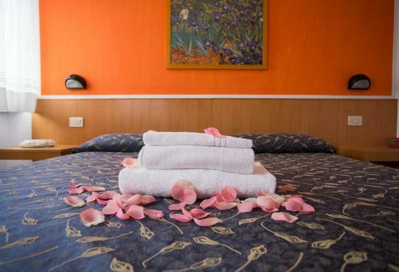 스탠다드 룸, Benacus