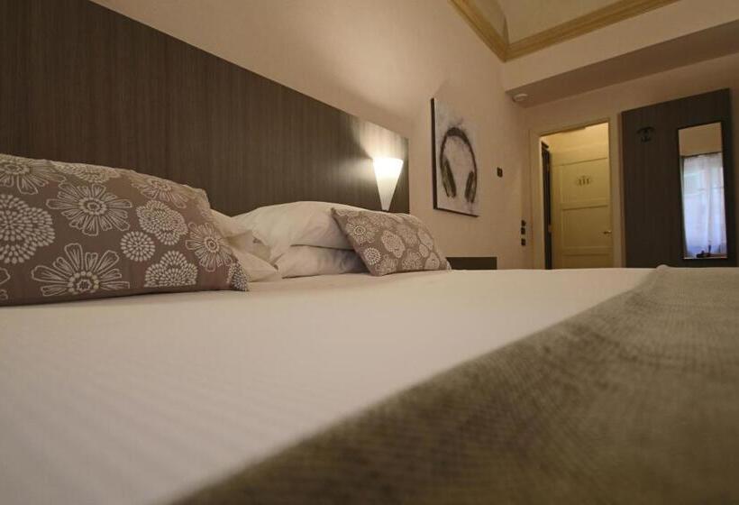 غرفة سوبيريور, Boutique Antiche Mura