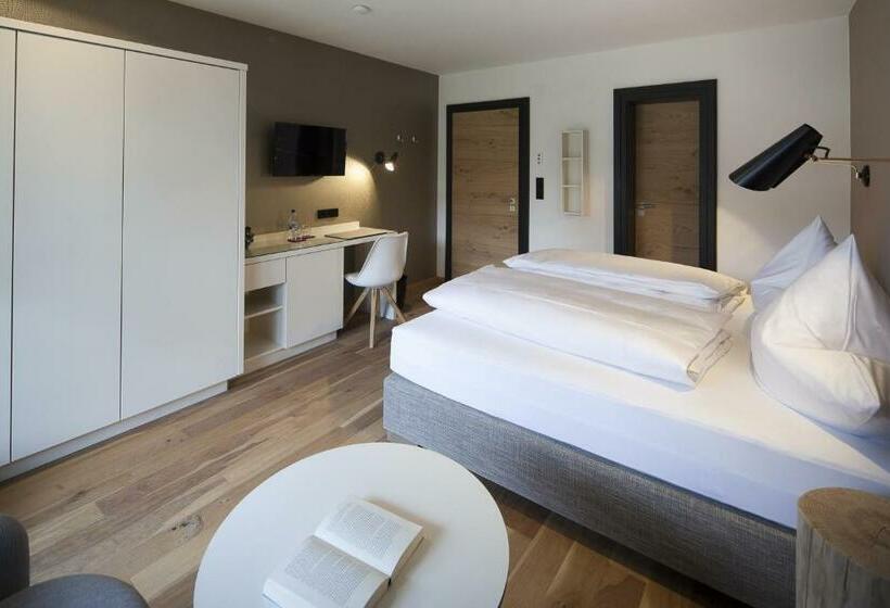 Superior Room with Terrace, Boutique Hotel Gams