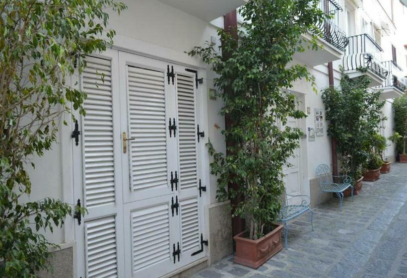 Standard-studio, Case Vacanze Arcobaleno