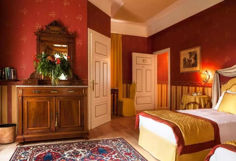 Camera Superiore, Castello Di Spessa   Residenze D Epoca