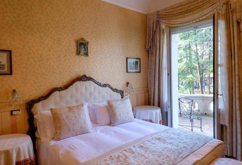 수피리어 룸, Castello Di Spessa Residenze D Epoca