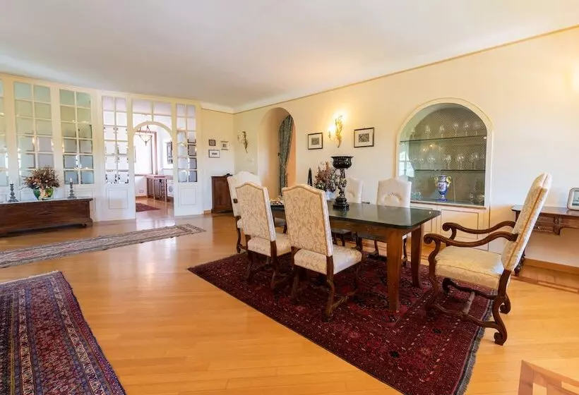 Appartamento 2 Camere da Letto, Castello Di Spessa   Residenze D Epoca